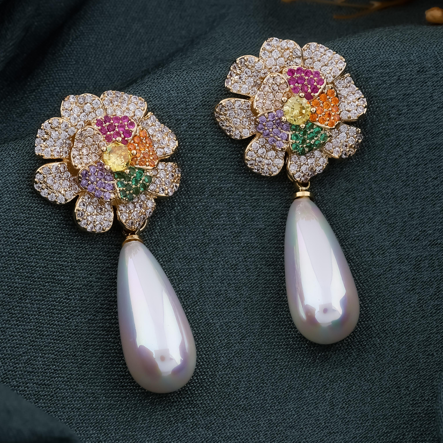 Floral Pearl Earrings