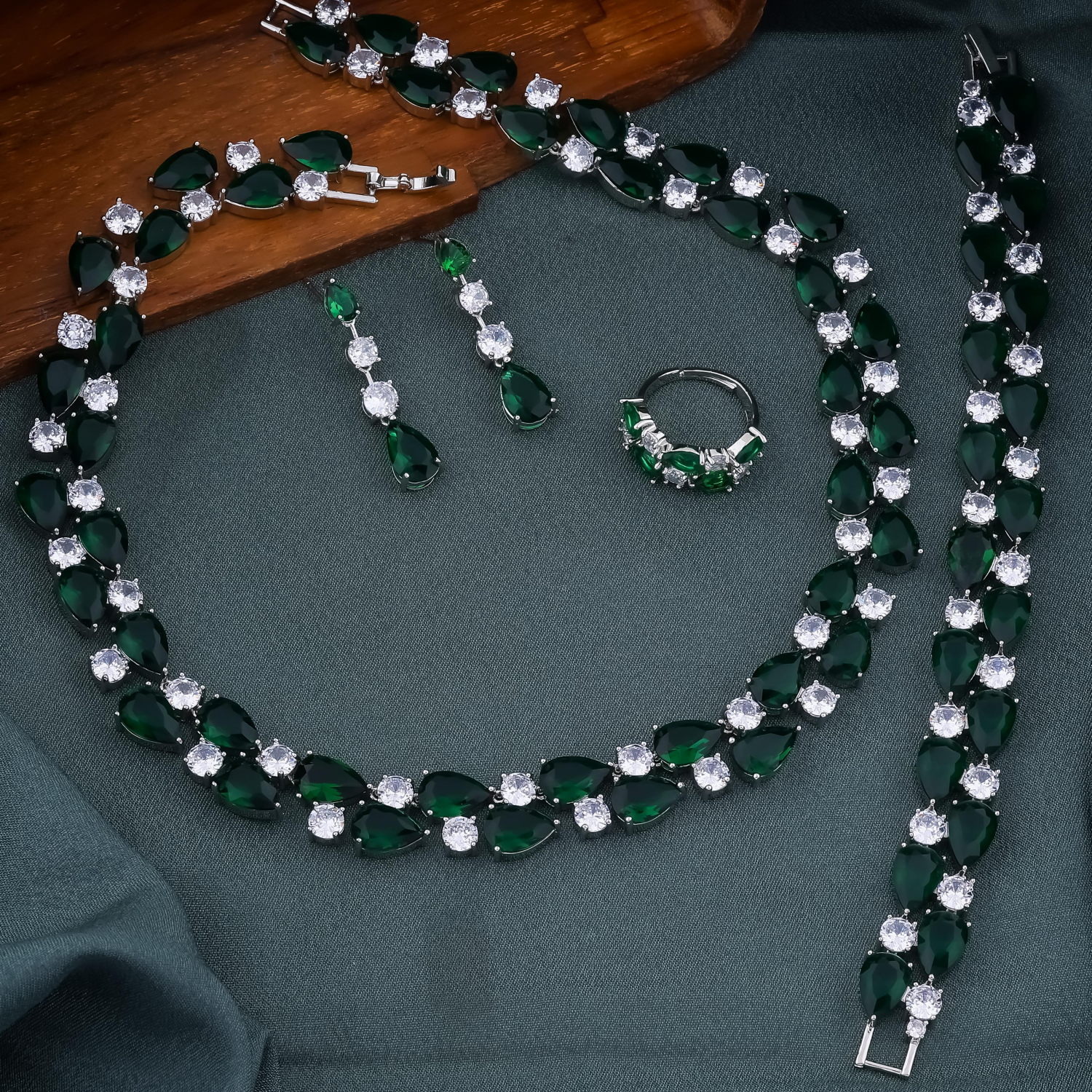 Emerald & Diamond Teardrop Necklace Set