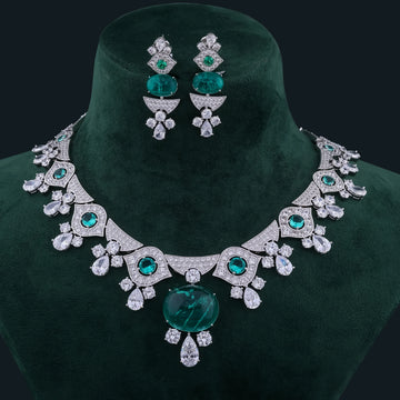 Emerald & Diamond Royal Necklace Set